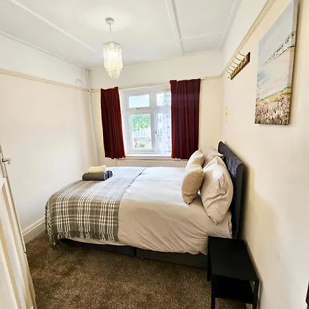 Small Double Near Southmead 民宿