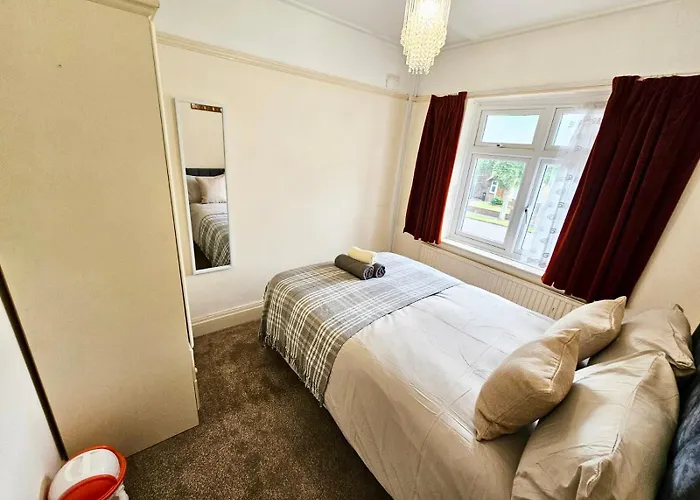 Small Double Near Southmead *